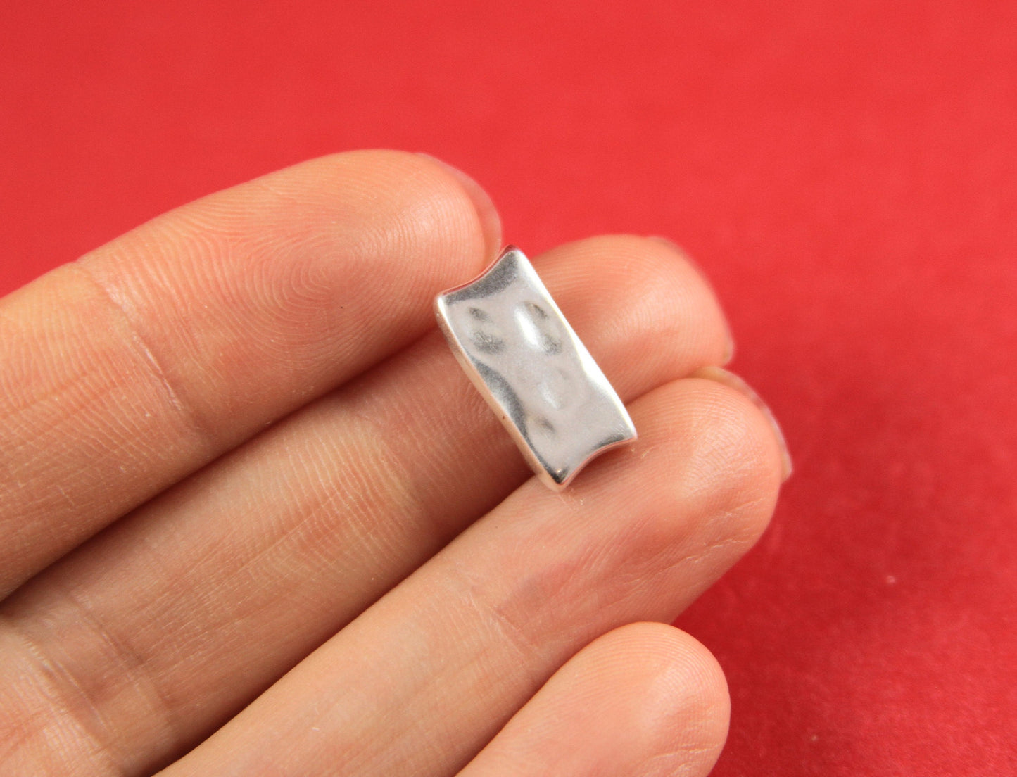 FS0324>>MADE in EUROPE 2 zamak rustic sliders, 5mm flat cord zamak hammered slider, zamak  slider for 5mm cord  Qty2