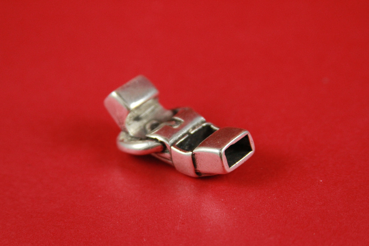 C0053>> MADE in EUROPE zamak buckle connector  , 5mm round cord connector, double strand round cord connector,  (77314/10) Qty1