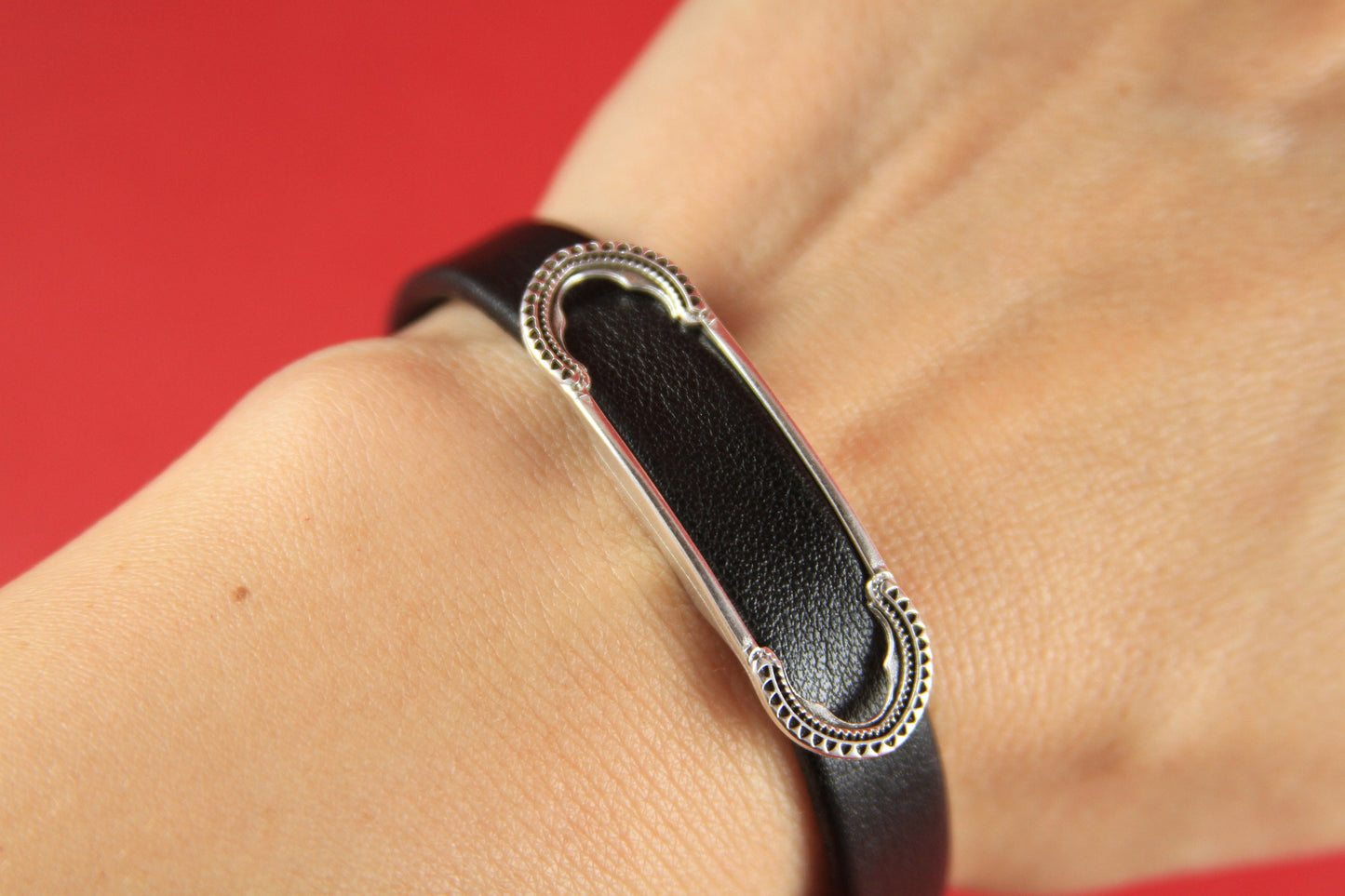 FS0121>>MADE in EUROPE zamak slider, zamak 10mm flat slider, zamak half bracelet Qty1