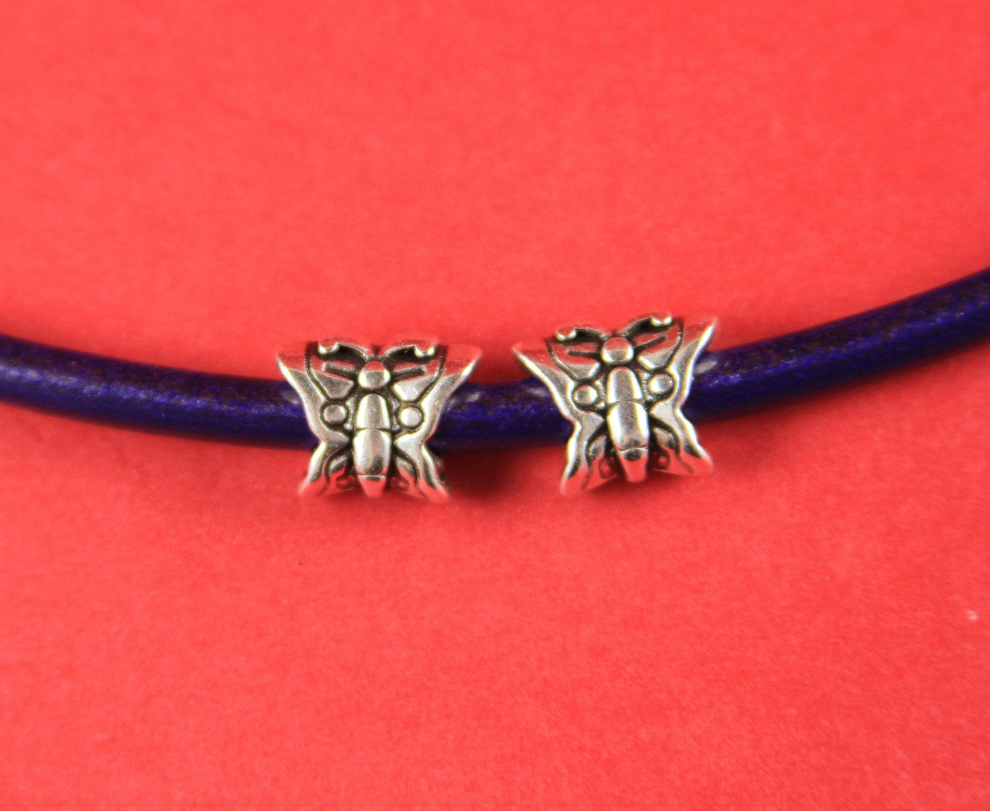 RS0077>>MADE in EUROPE 2 zamak butterfly sliders, 5mm hole zamak butterfly sliders, 5mm round butterlfy beads,  (ng1737) qty2