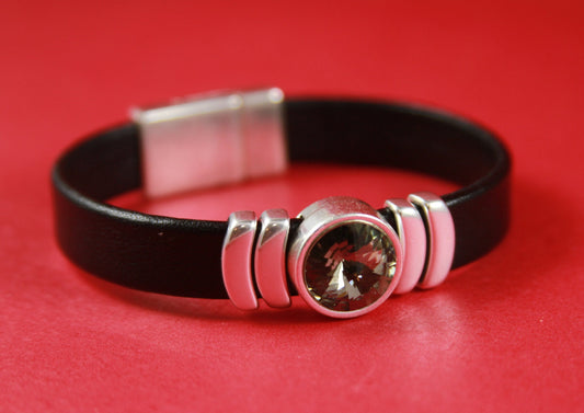 FS0163>>MADE in EUROPE zamak slider with Swarovski crystal, 10mm leather cord  sliders, zamak sliders Qty1