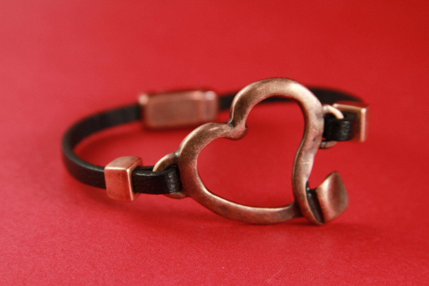 C0083>>MADE in EUROPE zamak heart connector, copper heart connector, bracelet zamak connector, large heart connector Qty1