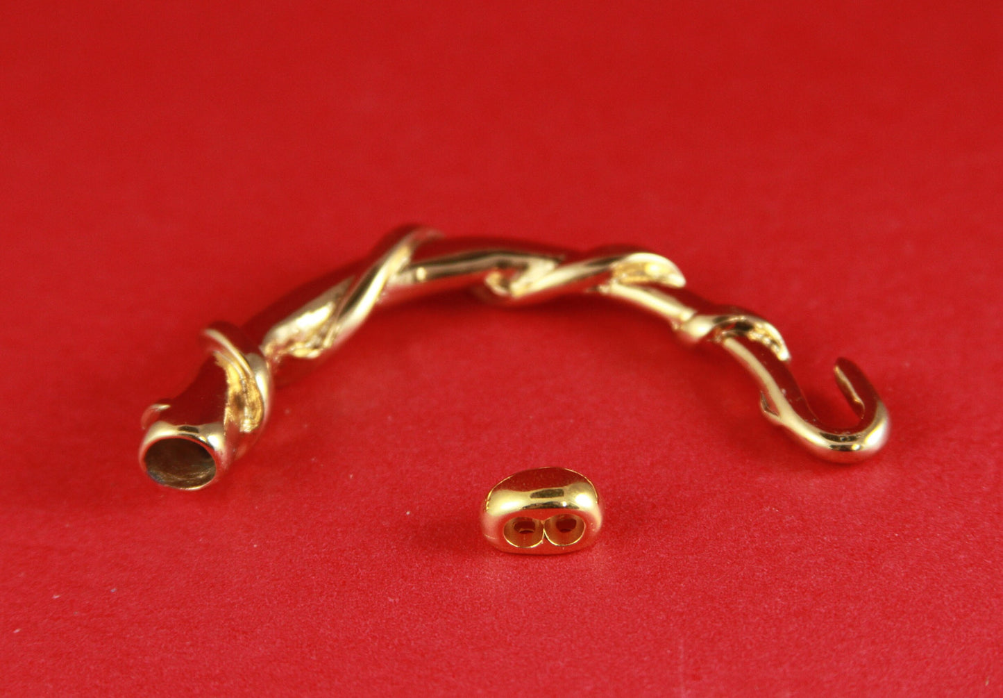B0029>>MADE IN EUROPE  zamak half bracelet with strand separator, bracelet hook clasp qty 1set