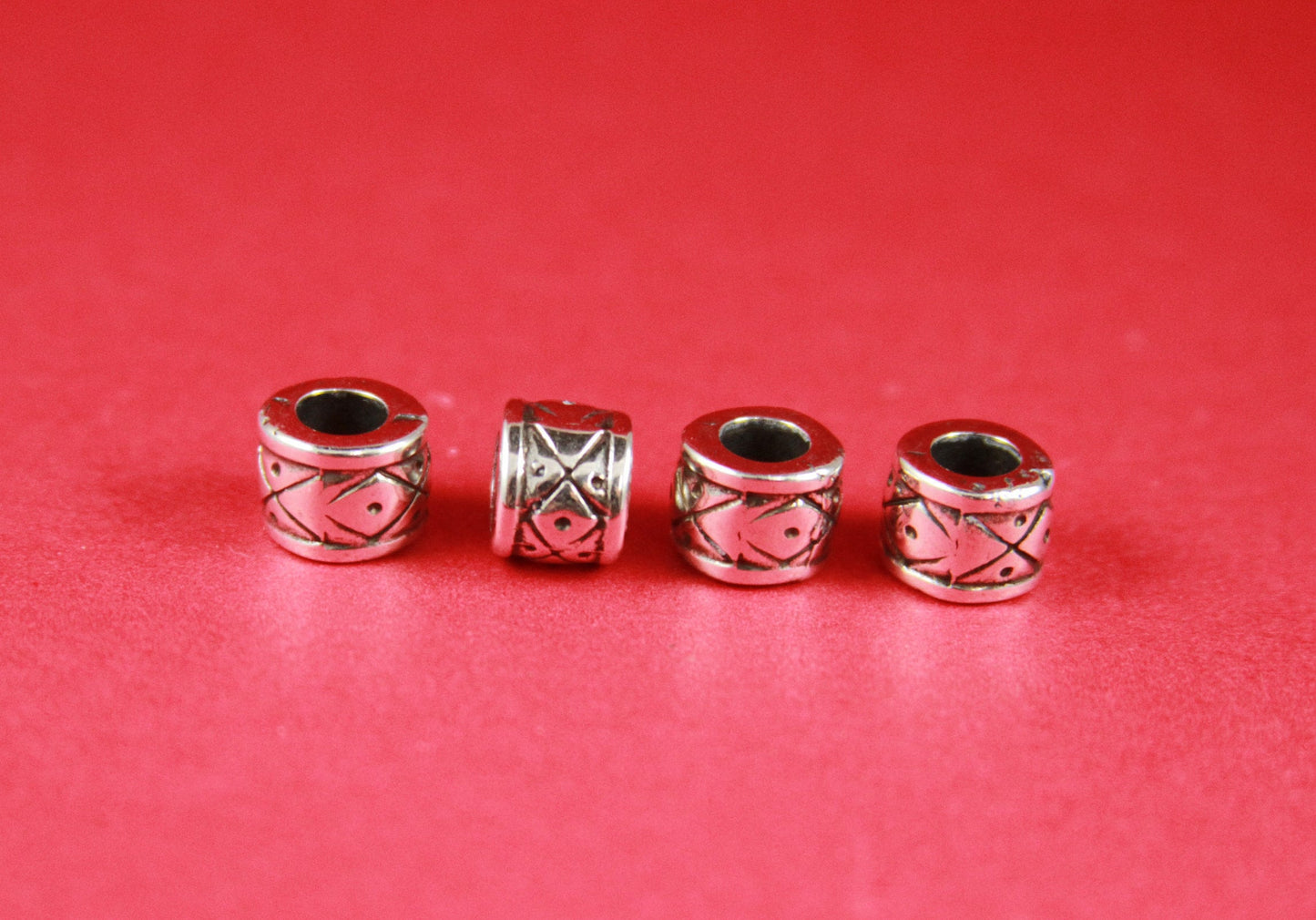 RS0139>>MADE in EUROPE 4 zamak silver tubes, 5mm hole zamak tube slider, 5mm bead tube, round cord tube  (ABLZ188S) qty4