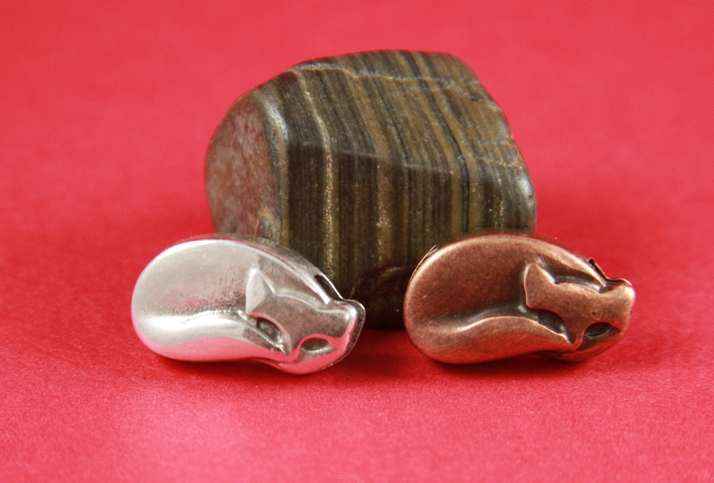 FS0084>>MADE IN EUROPE zamak slider, cat slider, zamak cat slider, kitty slider for bracelet, 10mm flat cord slider Qty 1