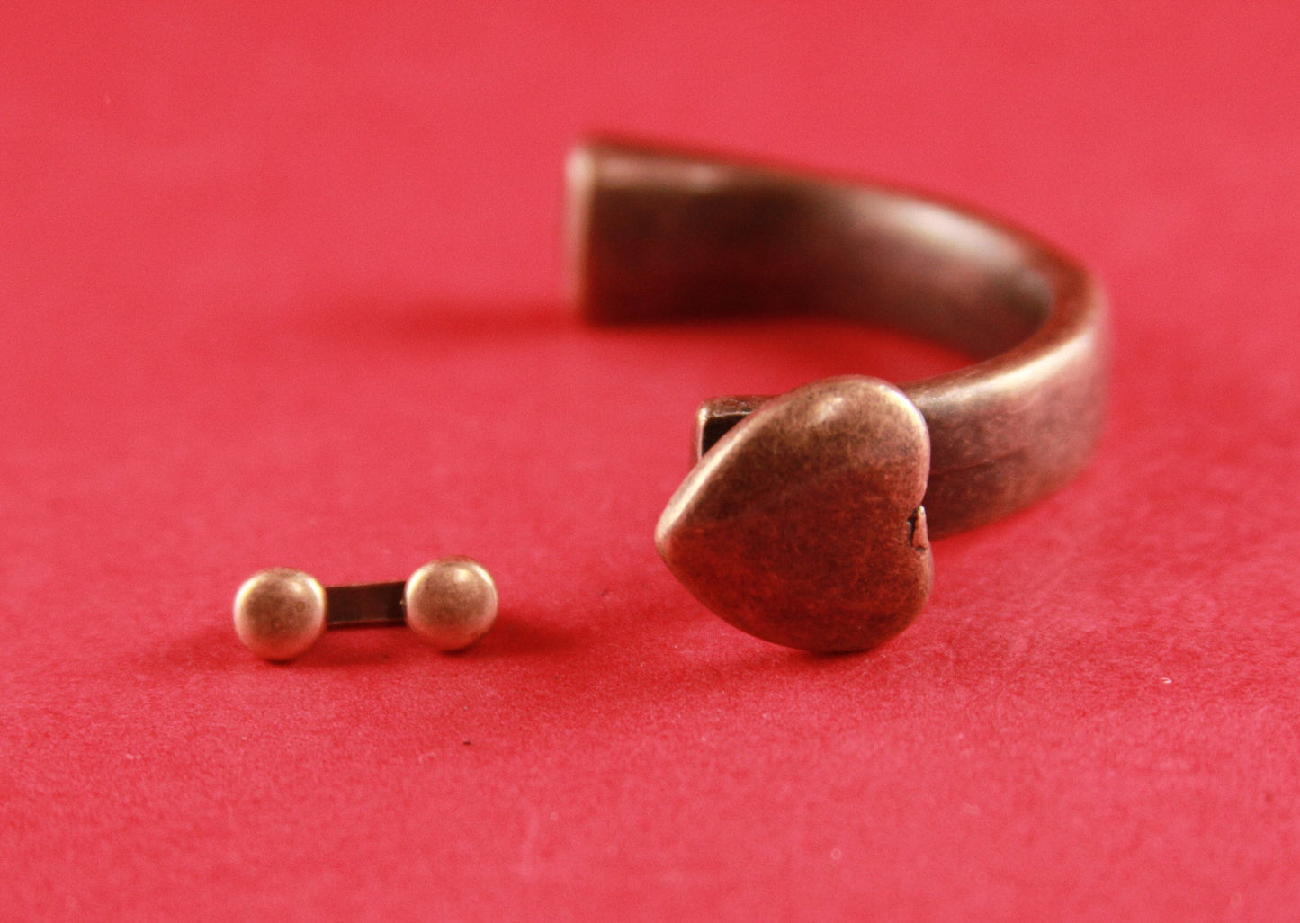 B0019>>MADE in EUROPE zamak heart half bracelet,flat cord half bracelet finding with slider, silver heart half bracelet,  qty 1set