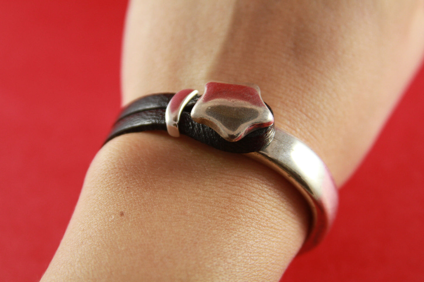 B0038>>MADE in EUROPE zamak star half bracelet for flat cord with slider,silver star half bracelet, copper half bracelet qty 1set