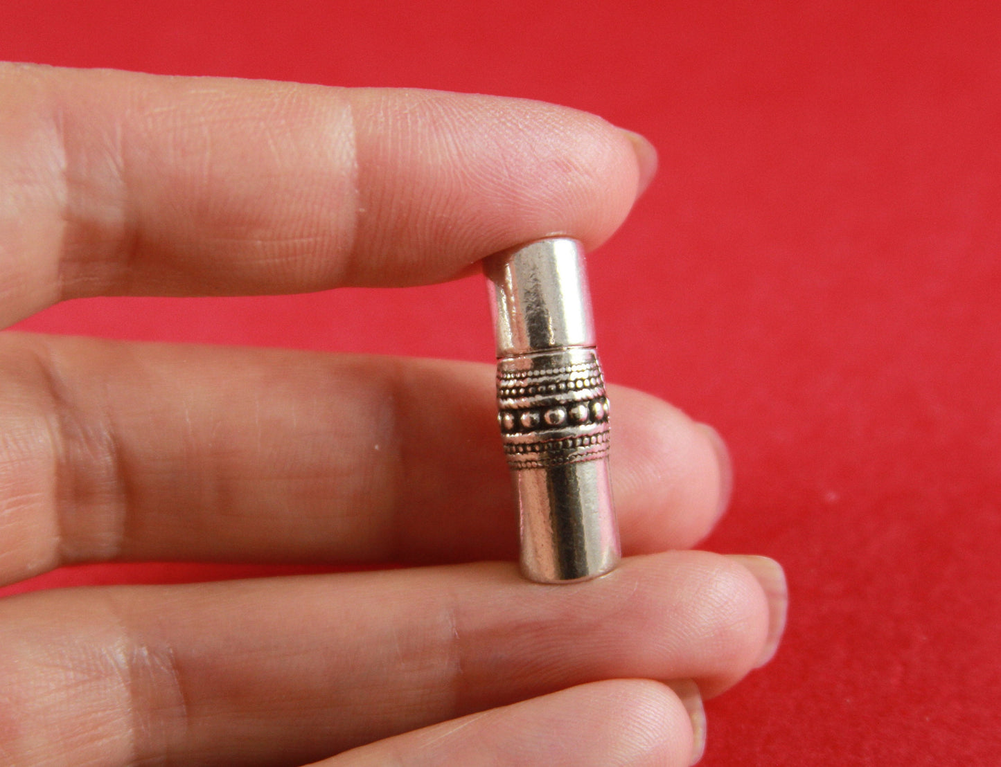 RC0120>>MADE in EUROPE Zamak 5mm round cord clasp, 5mm cord clasp, 5mm round cord beaded clasp Qty1