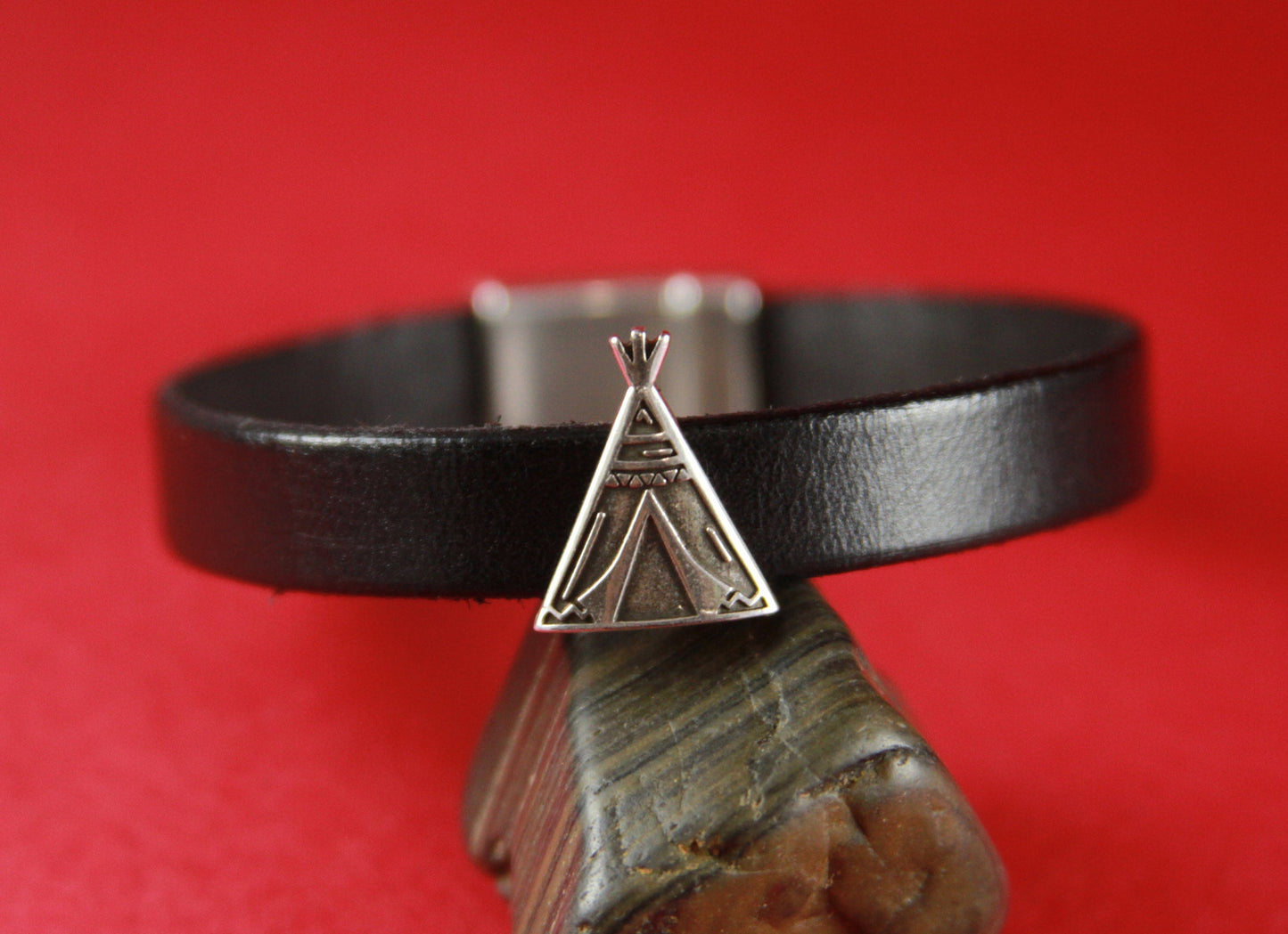FS0169>> MADE in EUROPE 2 zamak native american tribal tepee sliders, 10mm flat cord sliders, 10mm leather cord  sliders Qty2
