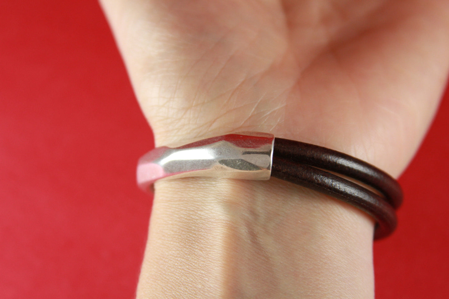 B0025>> MADE IN EUROPE zamak half bracelet, half cuff, half bracelet Qty1