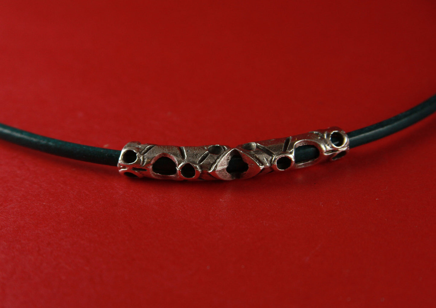 RS0011>>MADE IN EUROPE  zamak tube  slider, engraved zamak tube, round cord slider tube , 3mm leather  slider Qty1