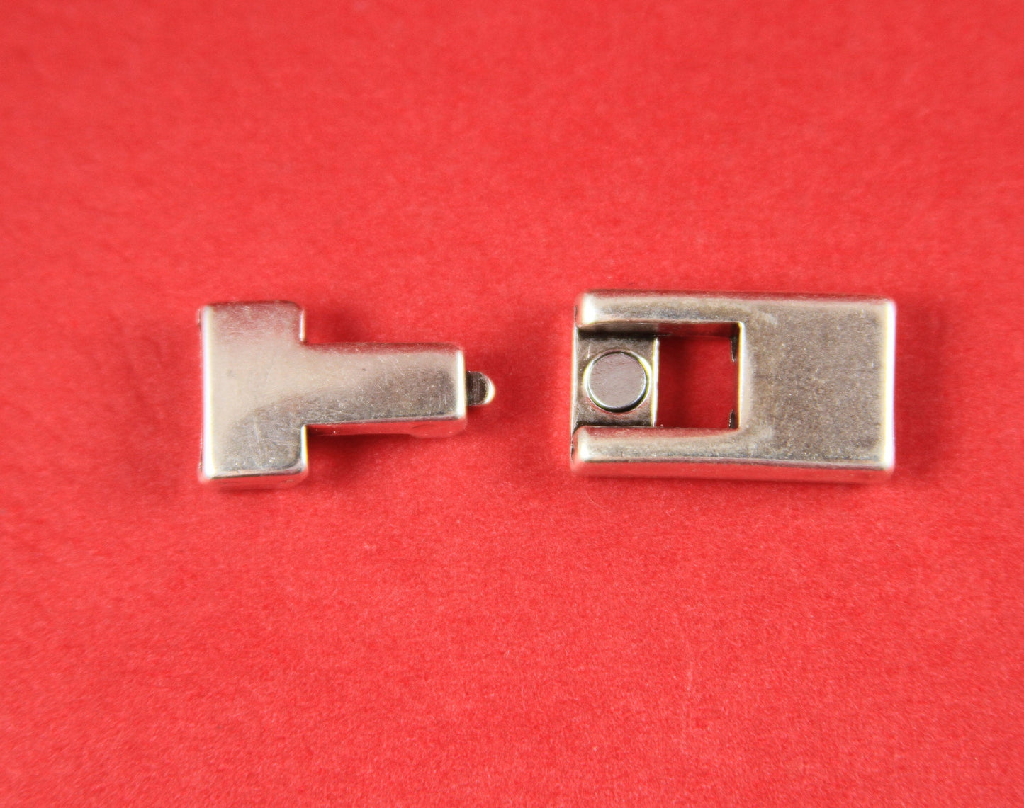 FC0029>>MADE IN EUROPE zamak clasp, flat leather cord clasp, 10mm cord T hook clasp, 10mm cord  clasp Qty1