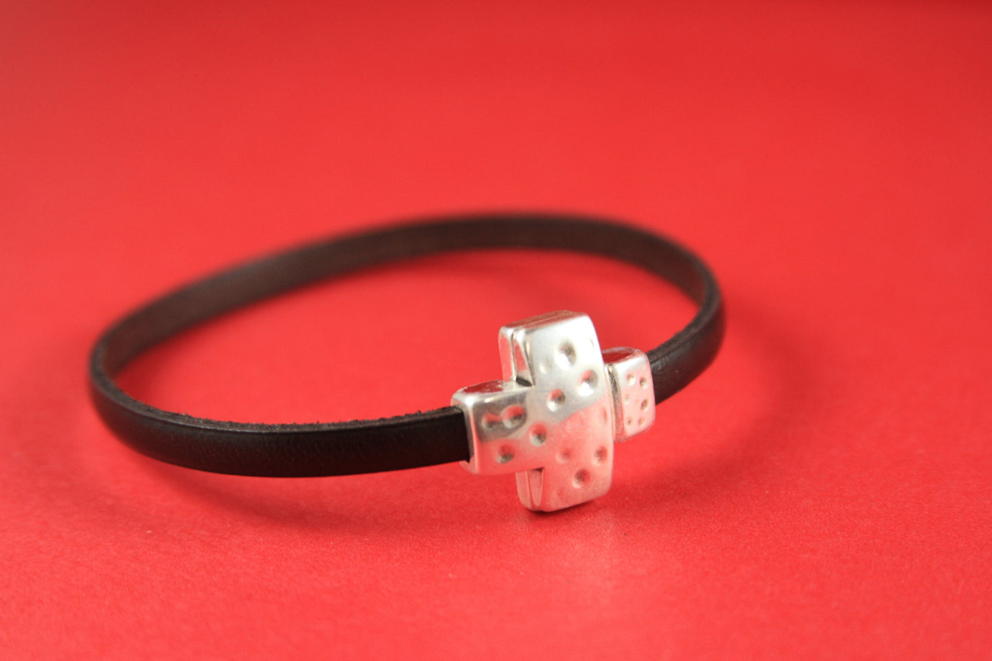 FC0115>>MADE in EUROPE zamak flat 5mm cord clasp, zamak cross clasp, zamak cross clasp, 5mm flat cord clasp Qty1