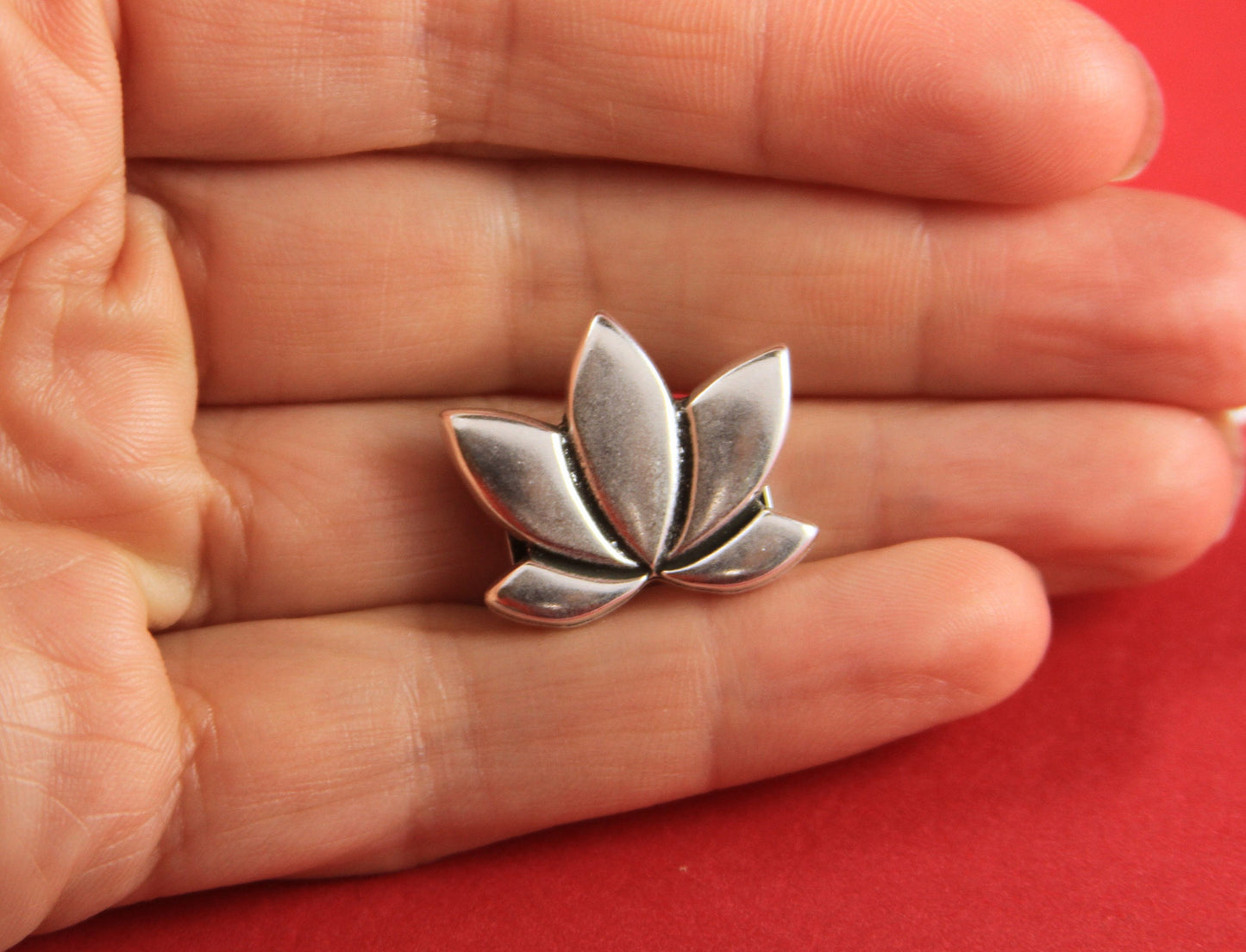 FS0074>>MADE IN EUROPE 2 zamak flower sliders 10mm flat cord, 10mm flat cord lotus slider, lotus slider for 10mm flat cord Qty2
