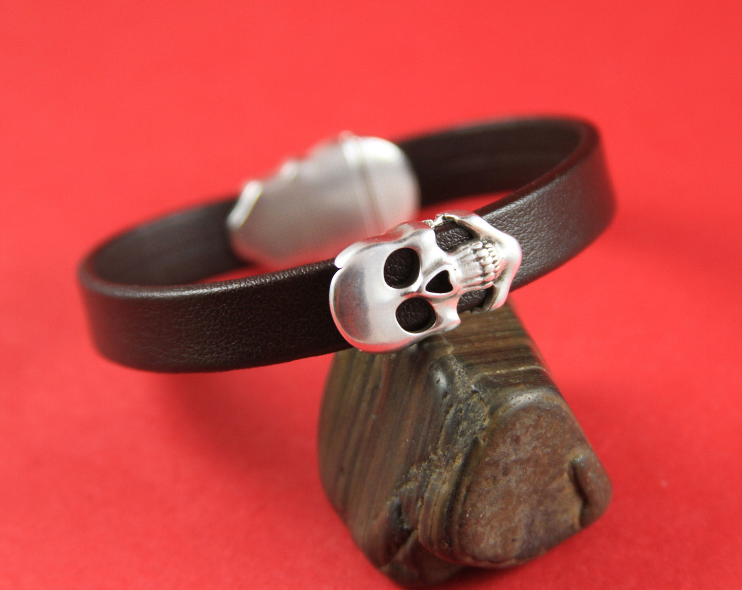 FS0073>>MADE in EUROPE 2 zamak skull sliders, flat cord skull slider, 10mm cord slider, zamak slider (11872) qty2