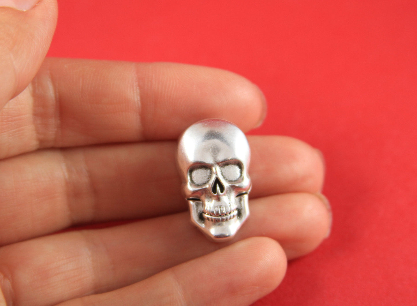FC0046>>MADE IN EUROPE zamak skull clasp, flat leather cord clasp, 10mm skull clasp, 10mm cord  clasp Qty1