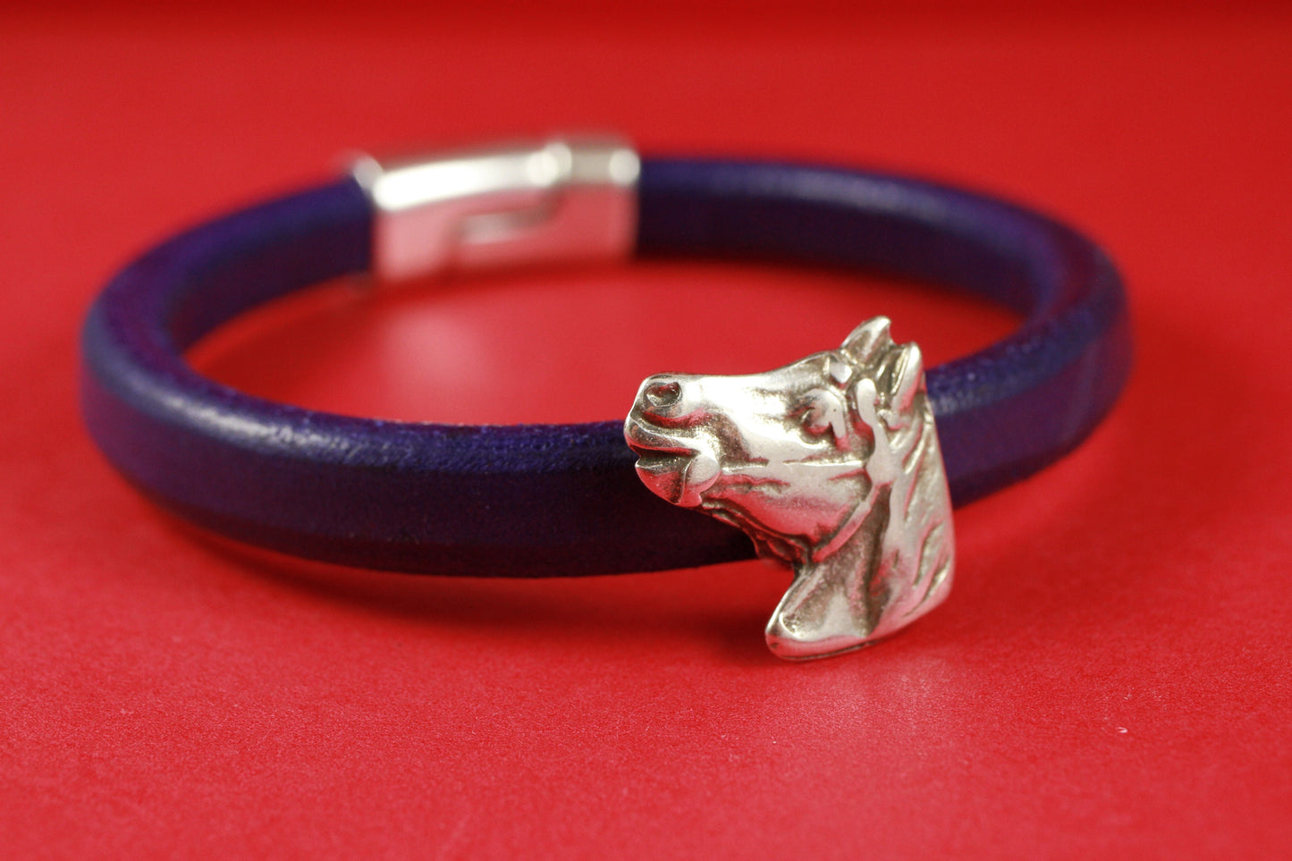 LS0083>>MADE IN EUROPE 2 zamak  horse sliders, zamak horse head slider, licorice cord slider Qty2