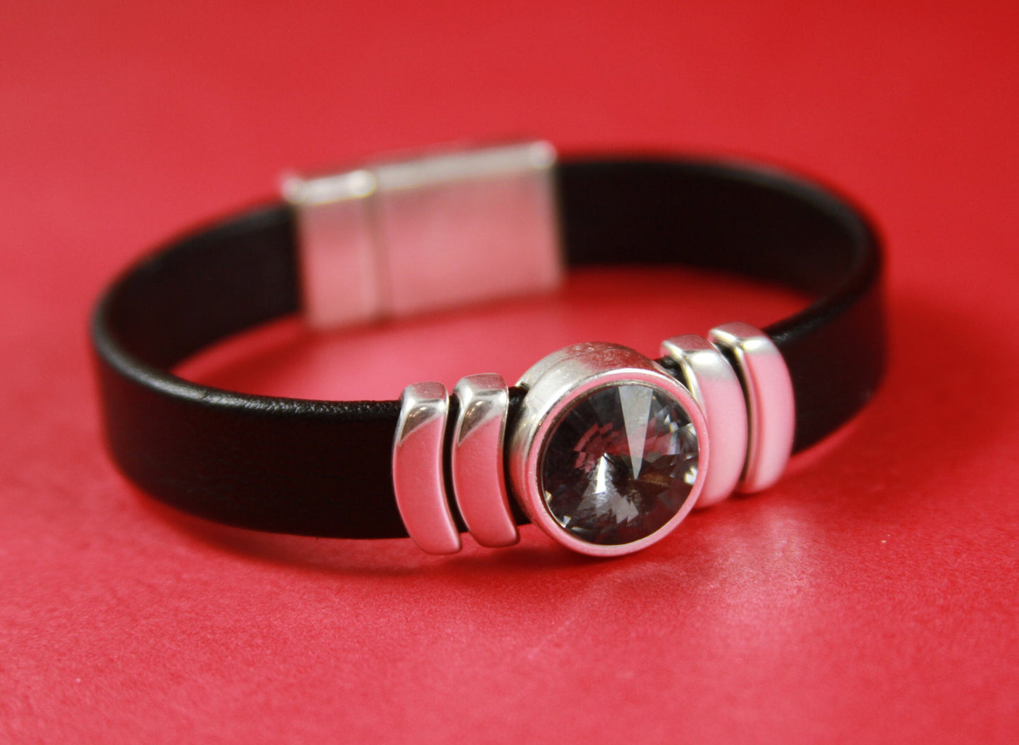 FS0163>>MADE in EUROPE zamak slider with Swarovski crystal, 10mm leather cord  sliders, zamak sliders Qty1