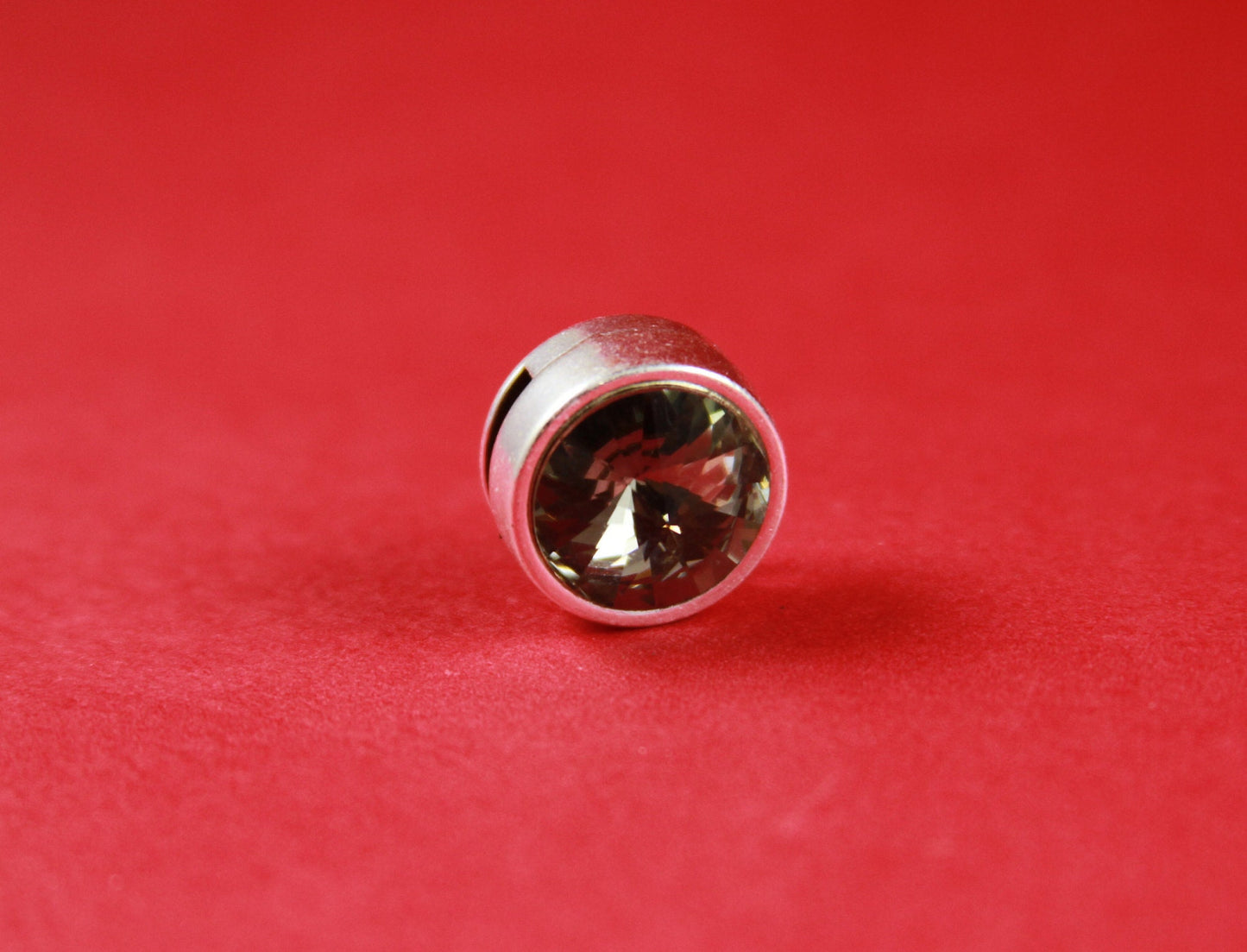 FS0163>>MADE in EUROPE zamak slider with Swarovski crystal, 10mm leather cord  sliders, zamak sliders Qty1