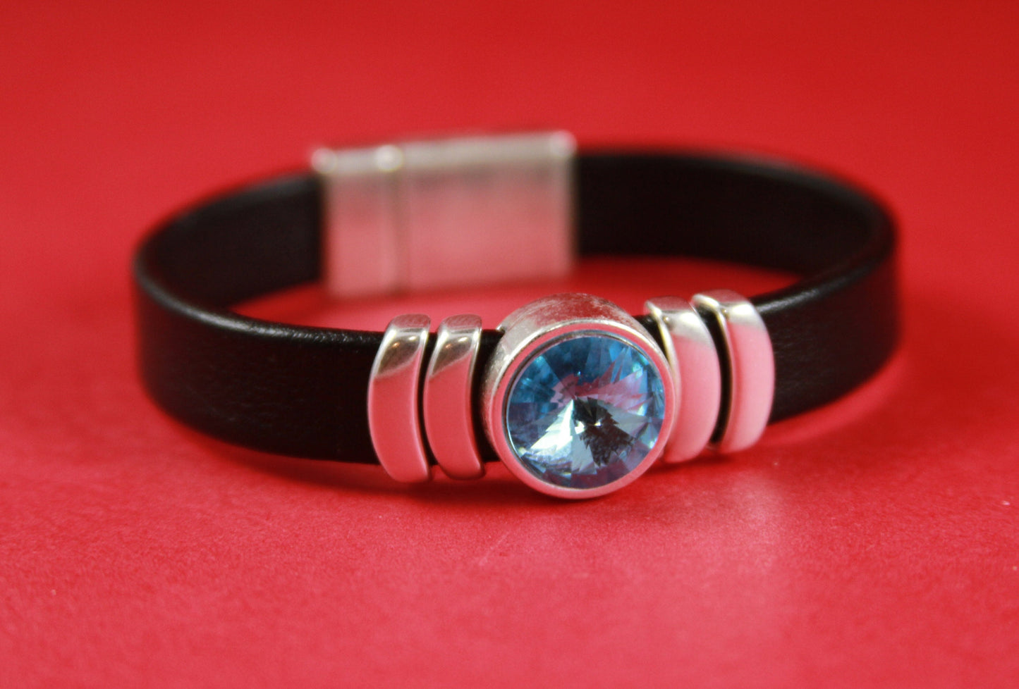 FS0163>>MADE in EUROPE zamak slider with Swarovski crystal, 10mm leather cord  sliders, zamak sliders Qty1