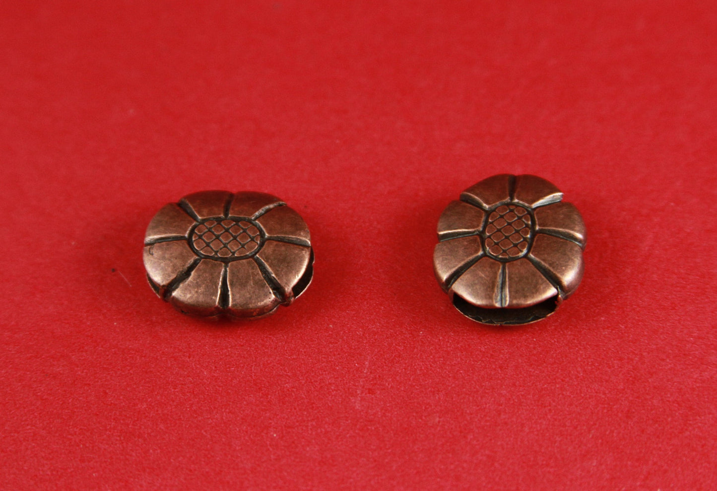FS0245>>MADE IN EUROPE 2 zamak flower sliders 10mm flat cord, 10mm flat cord daisy slider, double-sided sunflower slider Qty2