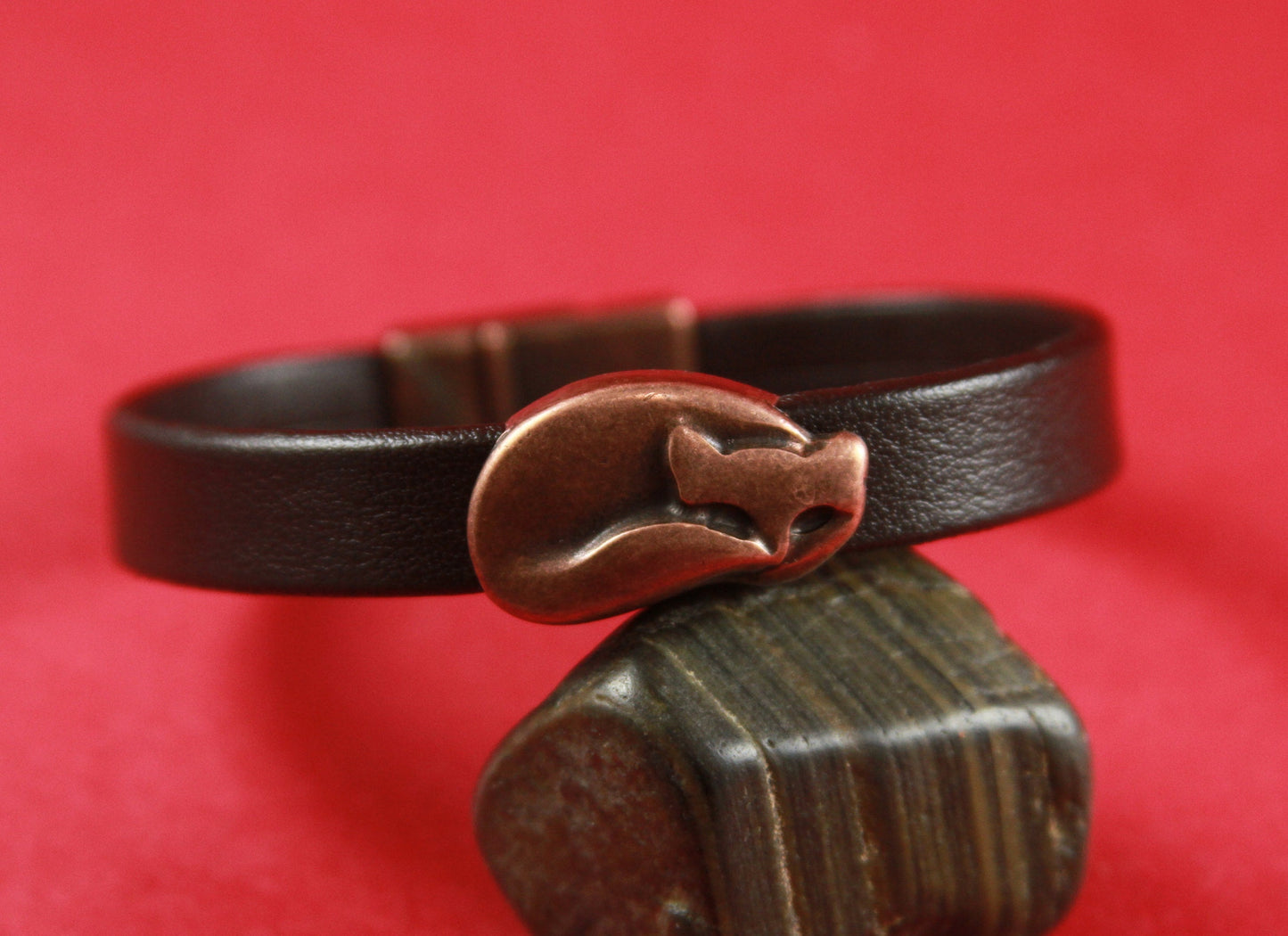 FS0084>>MADE IN EUROPE zamak slider, cat slider, zamak cat slider, kitty slider for bracelet, 10mm flat cord slider Qty 1