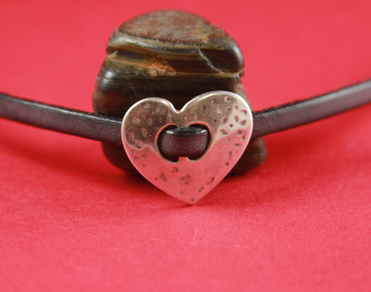 FS0329>>MADE in EUROPE 2 zamak heart sliders for 5mm cord, flat cord heart slider, silver heart slider qty2