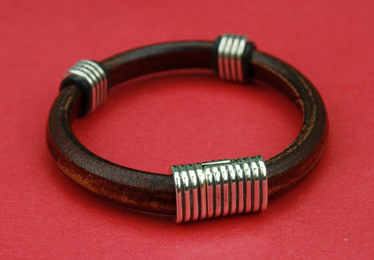 LC0003>>MADE in EUROPE zamak clasp, licorice cord clasp, licorice cord clasp qty1
