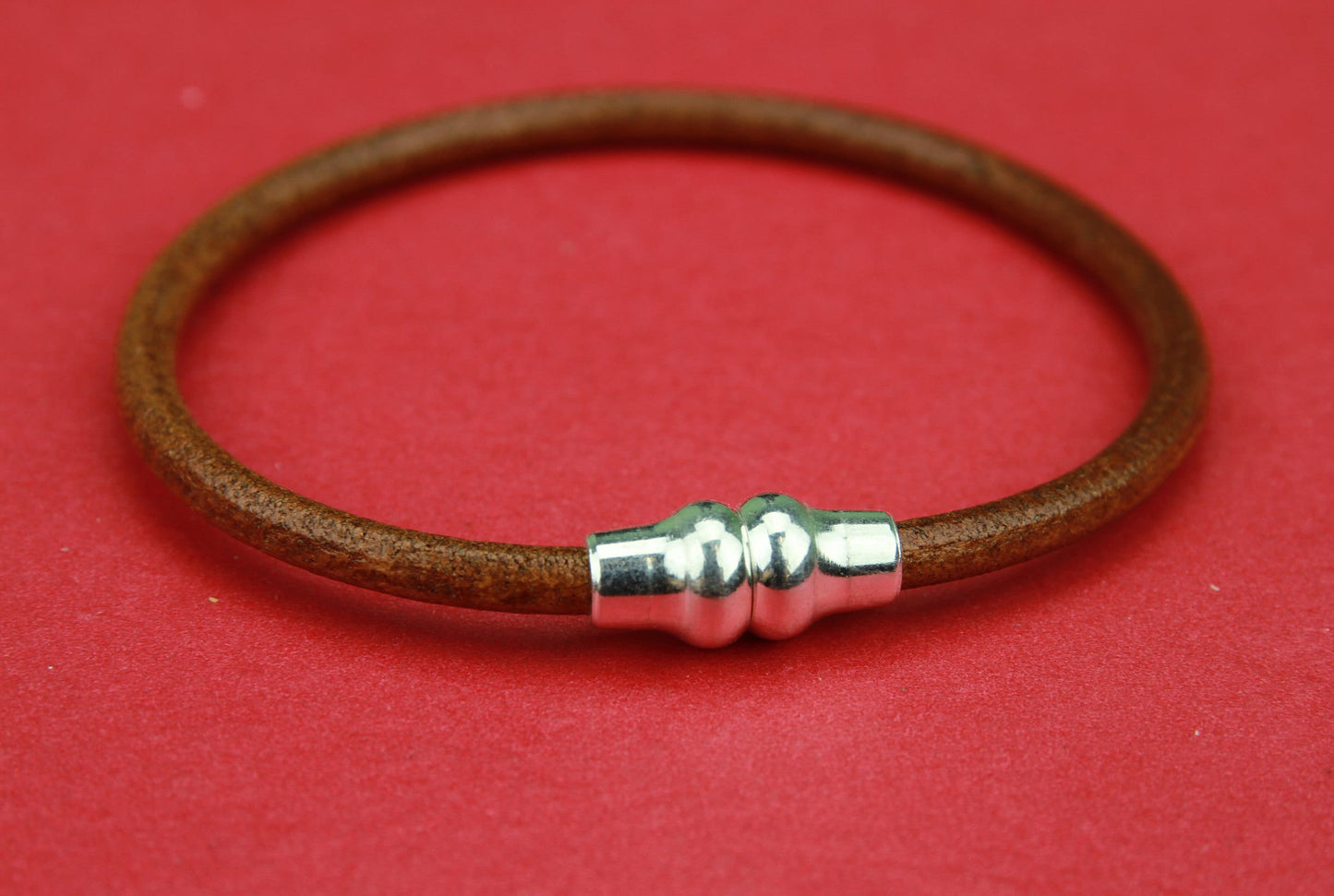 RC0116>>MADE IN EUROPE 4mm cord clasp, 4mm round leather cord clasp, round cord zamak clasp (C5724/04) Qty1