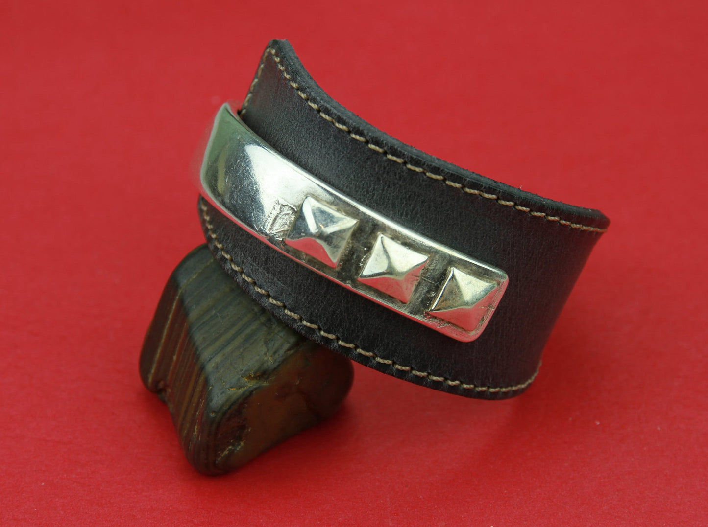 B0023>> MADE in EUROPE zamak half bracelet ,  flat cord half bracelet, silver half bracelet , (94762/10) qty1