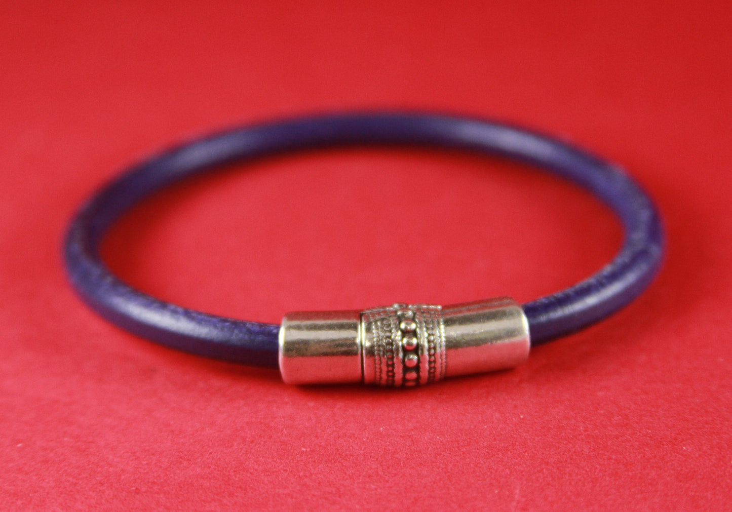 RC0120>>MADE in EUROPE Zamak 5mm round cord clasp, 5mm cord clasp, 5mm round cord beaded clasp Qty1