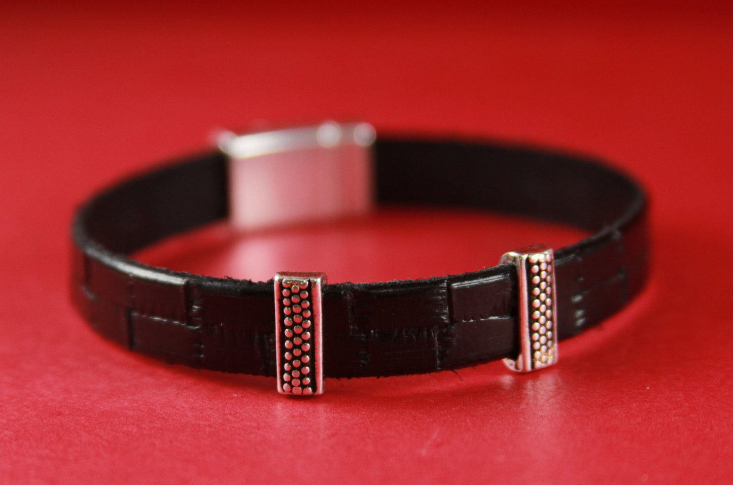 FS0559>>MADE in EUROPE 4 pewter beaded sliders, 10mm flat cord crimp sliders, 10mm leather cord sliders, pewter sliders Qty4