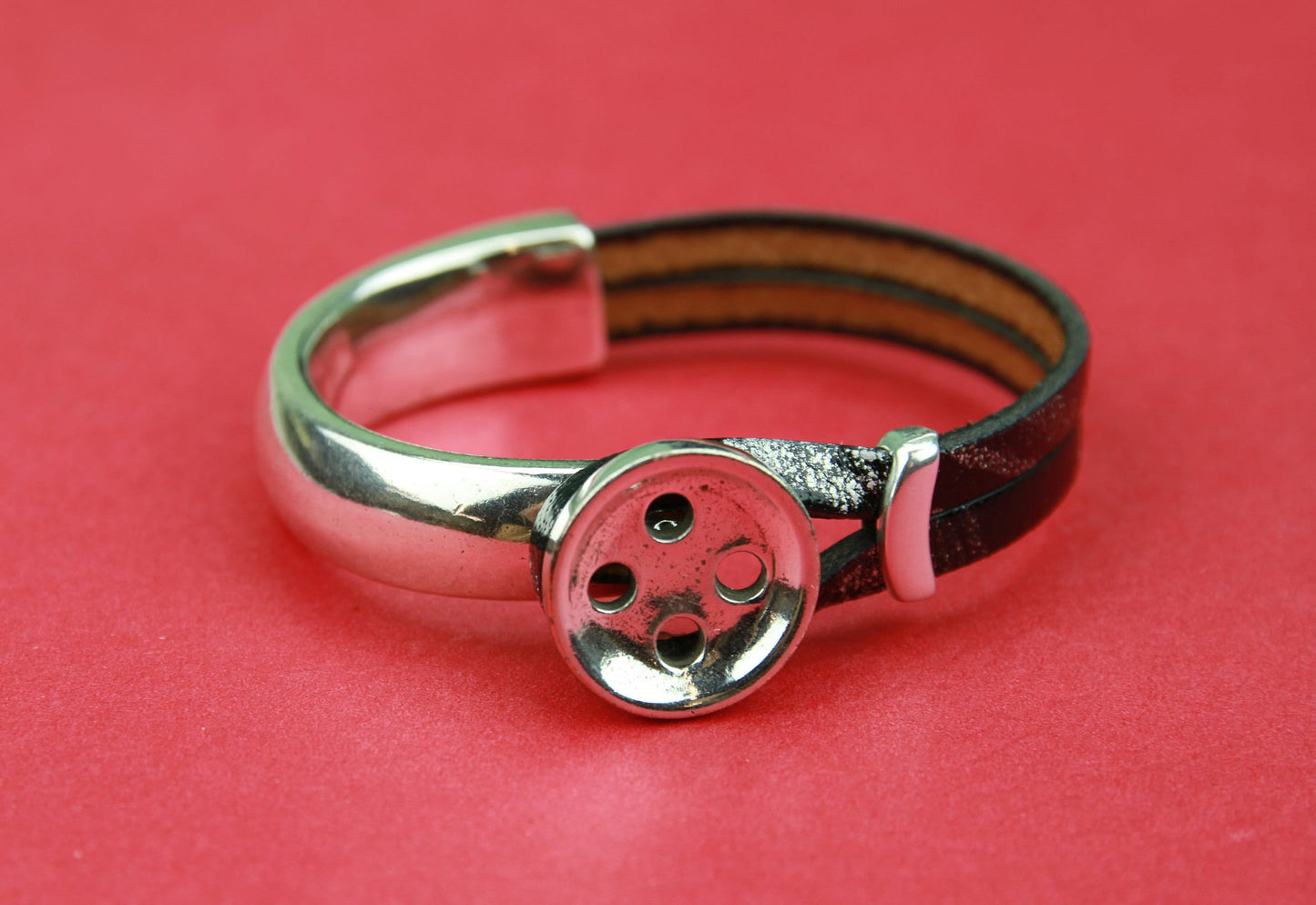 B0047>>MADE in EUROPE zamak button half bracelet+ slider, silver half bracelet, zamak half cuff,  button half bracelet (24382) Qty 1set