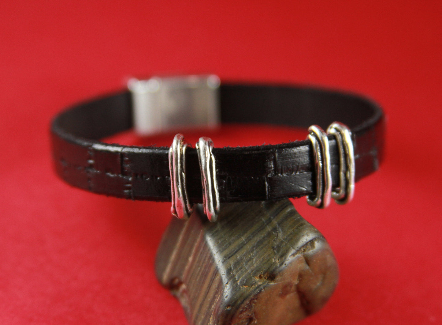 FS0256>>MADE in EUROPE 4 zamak sliders, 10mm flat cord slider bars, 10mm leather cord  sliders, zamak sliders  Qty4