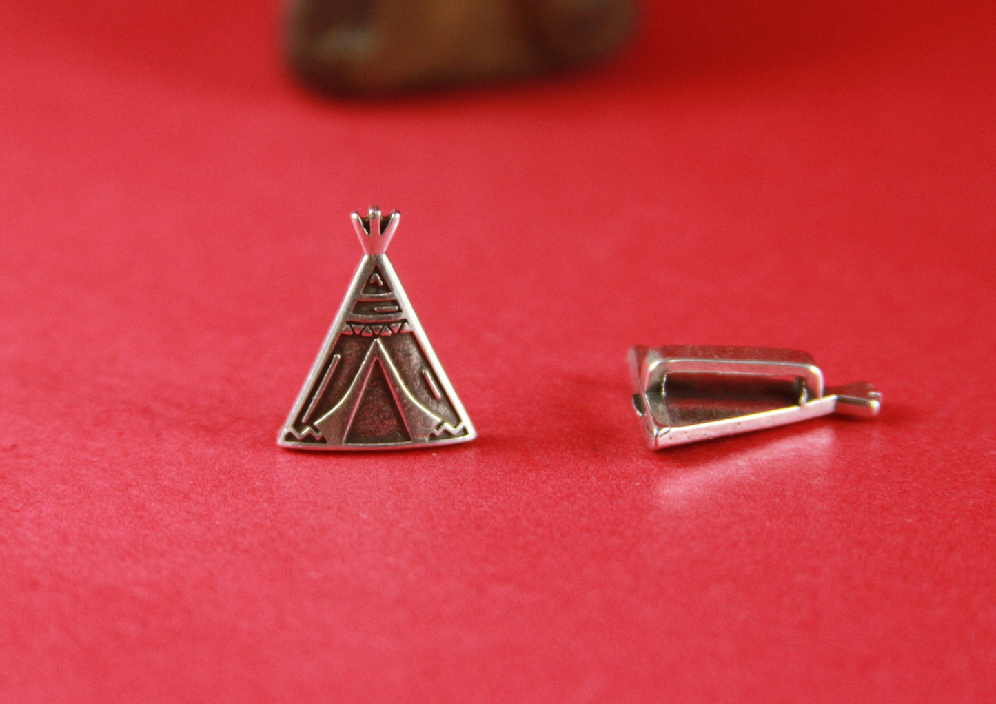 FS0169>> MADE in EUROPE 2 zamak native american tribal tepee sliders, 10mm flat cord sliders, 10mm leather cord  sliders Qty2