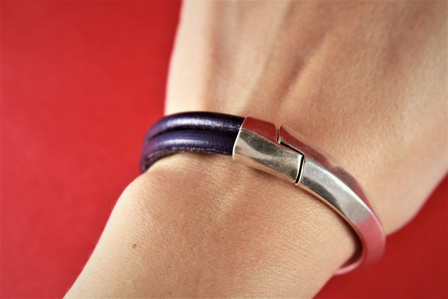 B0026>> MADE IN EUROPE zamak half bracelet, half cuff, half bracelet Qty1