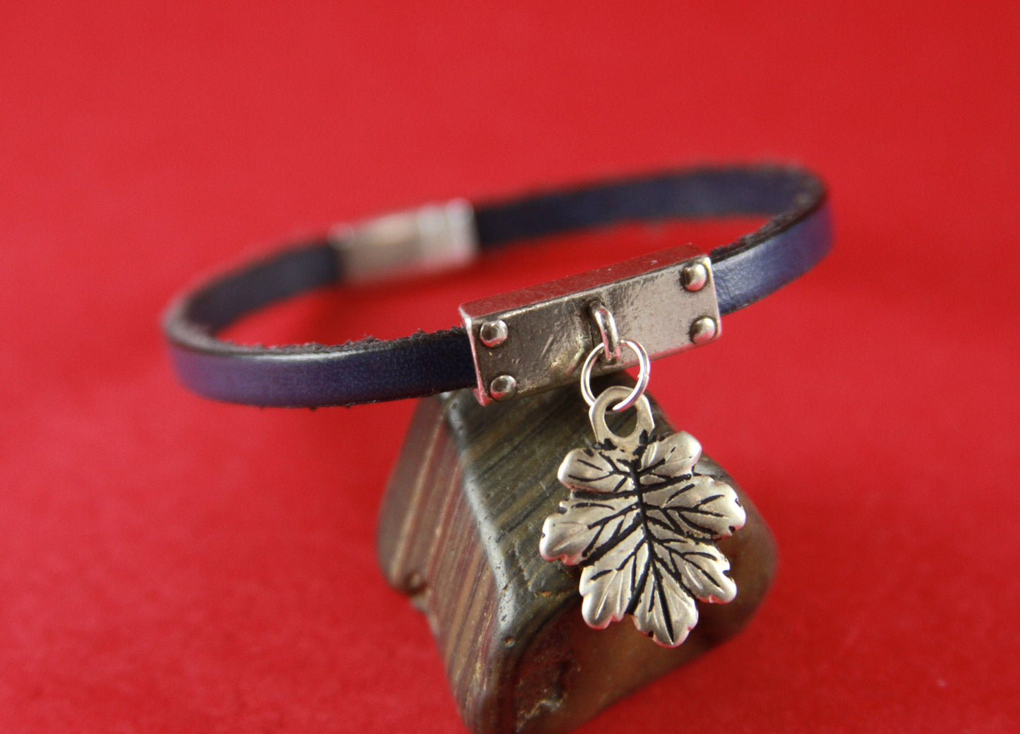 FS0039>>MADE in EUROPE zamak slider with charm holder ring, 5mm flat cord slider with hanging ring, Qty 1