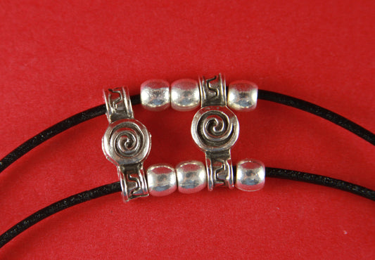 12/4 MADE in EUROPE 4pcs of 2 strands separator, engraved strand separator, 2mm cord strand separator (X2295) Qty4