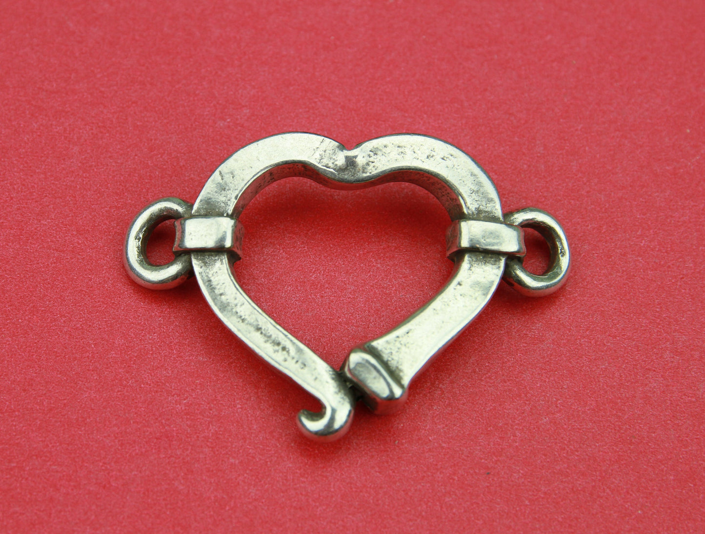 C0117>>MADE in EUROPE zamak heart connector, silver heart connector, bracelet zamak connector, large heart connector Qty1