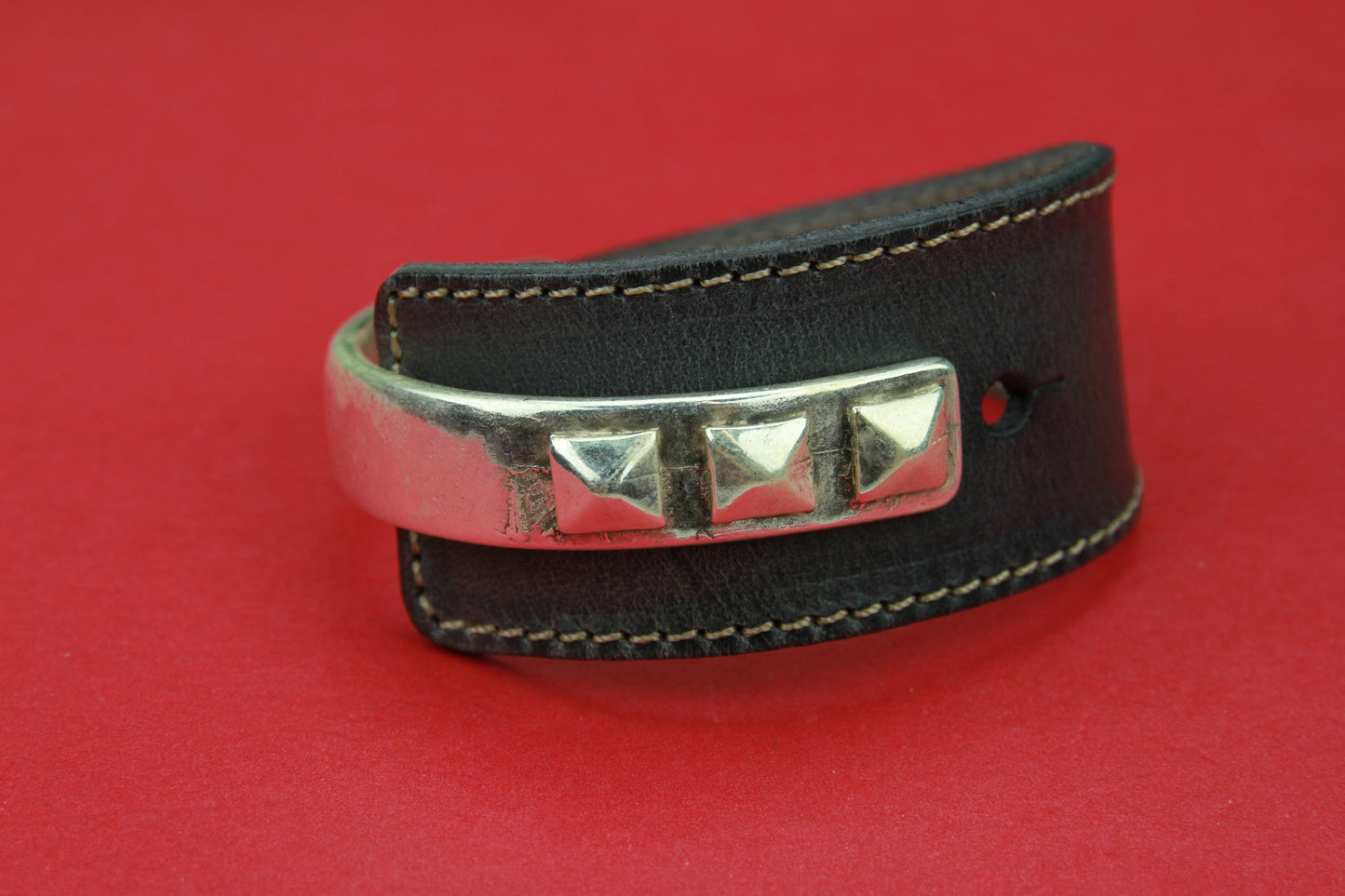 B0023>> MADE in EUROPE zamak half bracelet ,  flat cord half bracelet, silver half bracelet , (94762/10) qty1