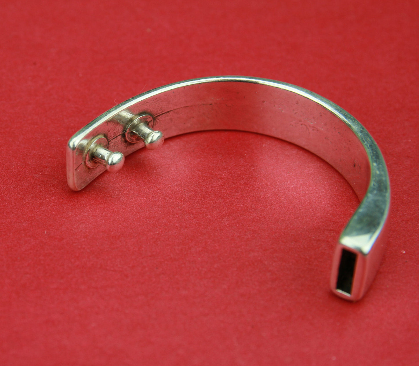 B0023>> MADE in EUROPE zamak half bracelet ,  flat cord half bracelet, silver half bracelet , (94762/10) qty1