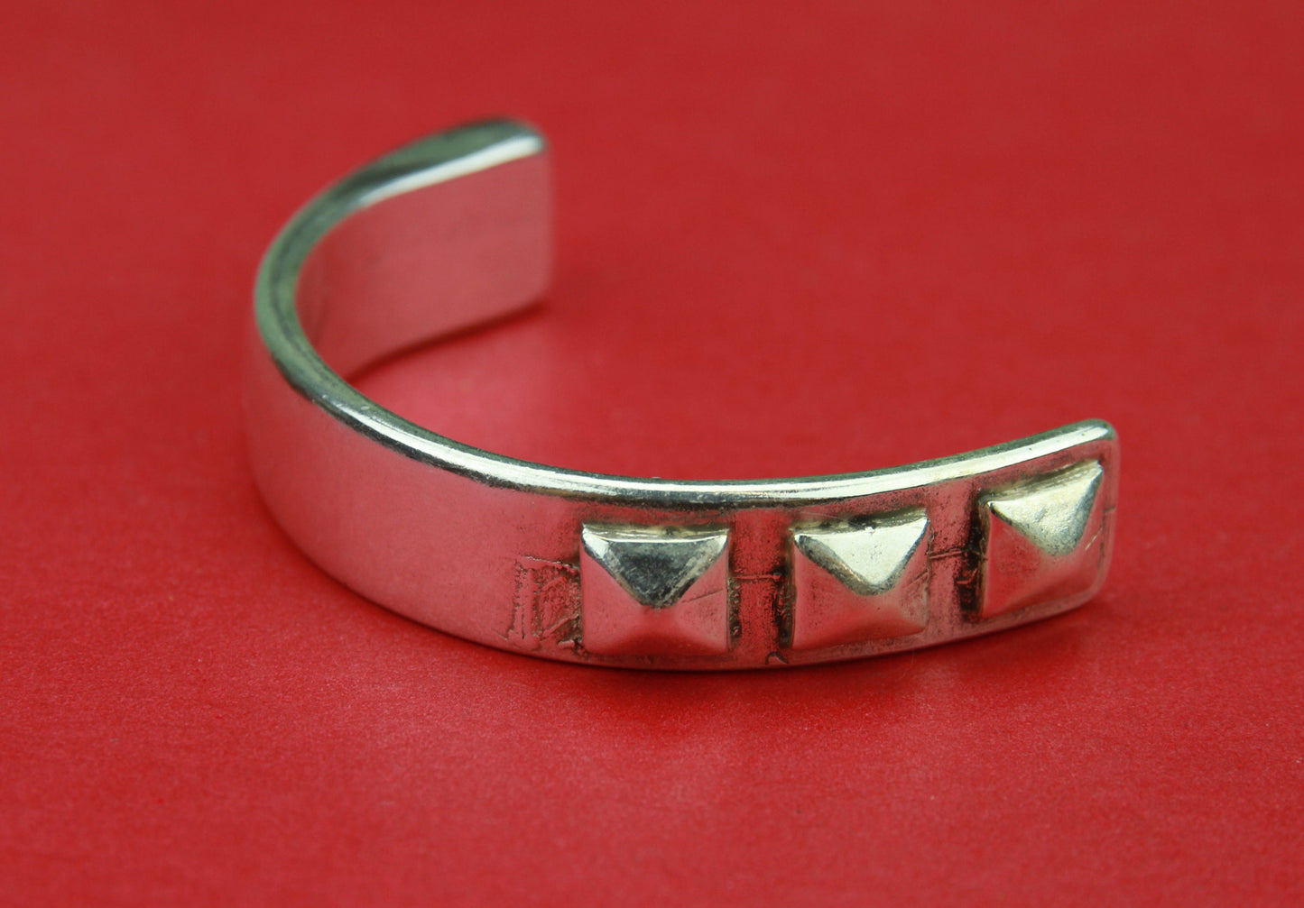 B0023>> MADE in EUROPE zamak half bracelet ,  flat cord half bracelet, silver half bracelet , (94762/10) qty1