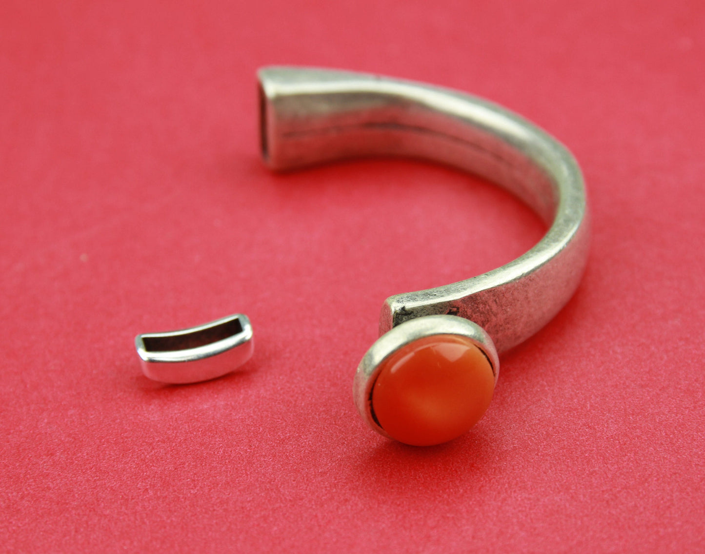 B0034>>MADE in EUROPE zamak orange button half bracelet + slider, zamak half bracelet with orange cabochon(77831/02nar) Qty1