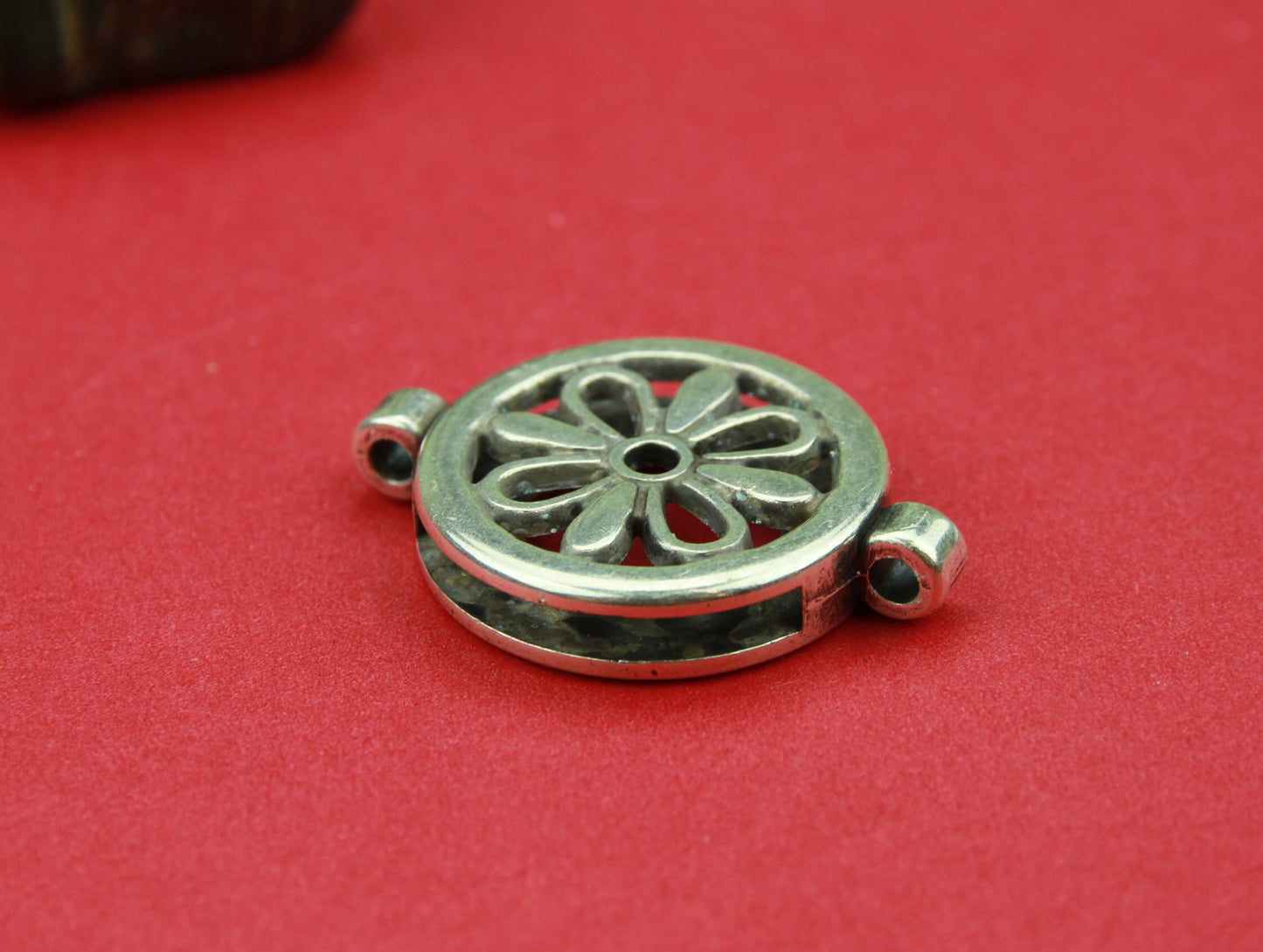 C0074>> MADE in EUROPE zamak flower connector-slider, zamak bracelet component qty1