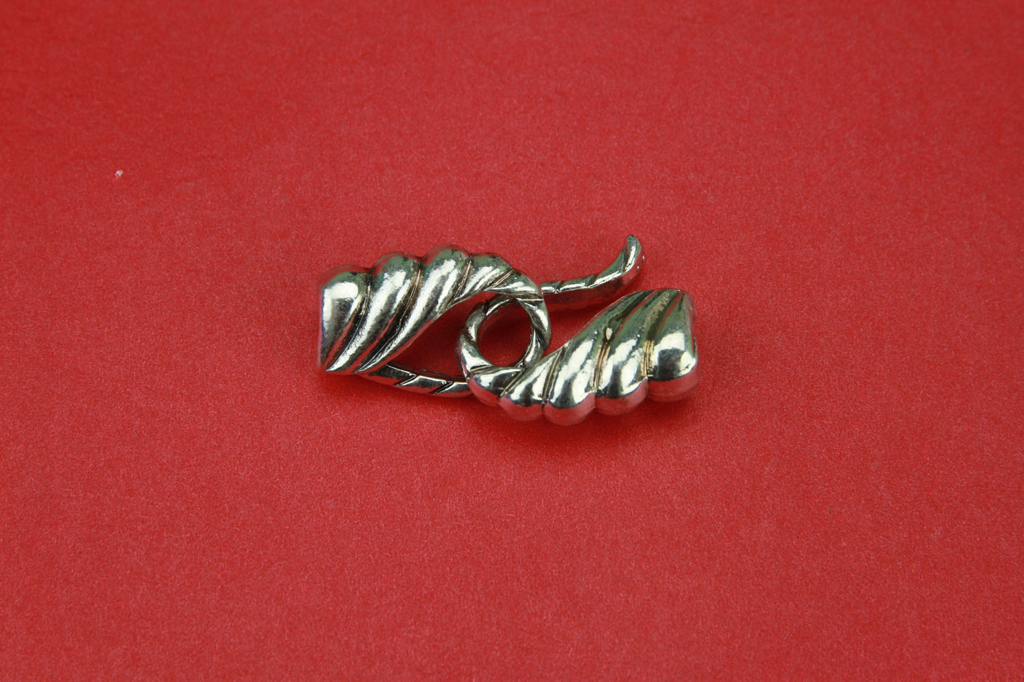RC0125>>MADE in EUROPE zamak 5mm round cord hook and loop clasp, zamak hook clasp for round 5mm leather cord, Qty1