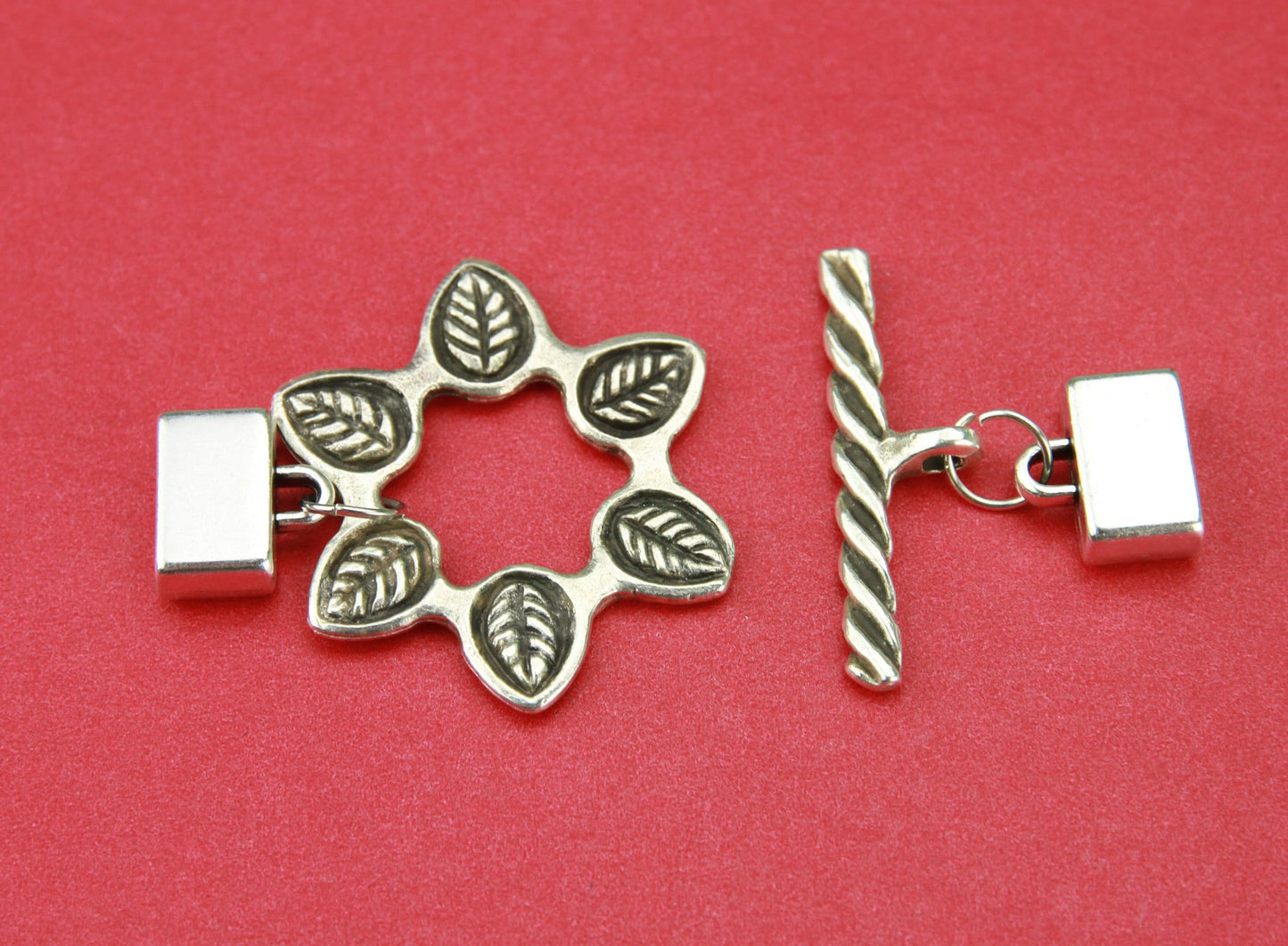 FC0200>>MADE in EUROPE zamak flat toggle clasp, 10mm flat cord flower toggle clasp, 10mm flat cord clasp (X5454/10) Qty1