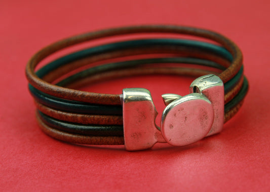 FC0106>> MADE IN EUROPE flat hammered zamak clasp, zamak 15mm clasp, 15mm flat cord button clasp (6744)Qty1