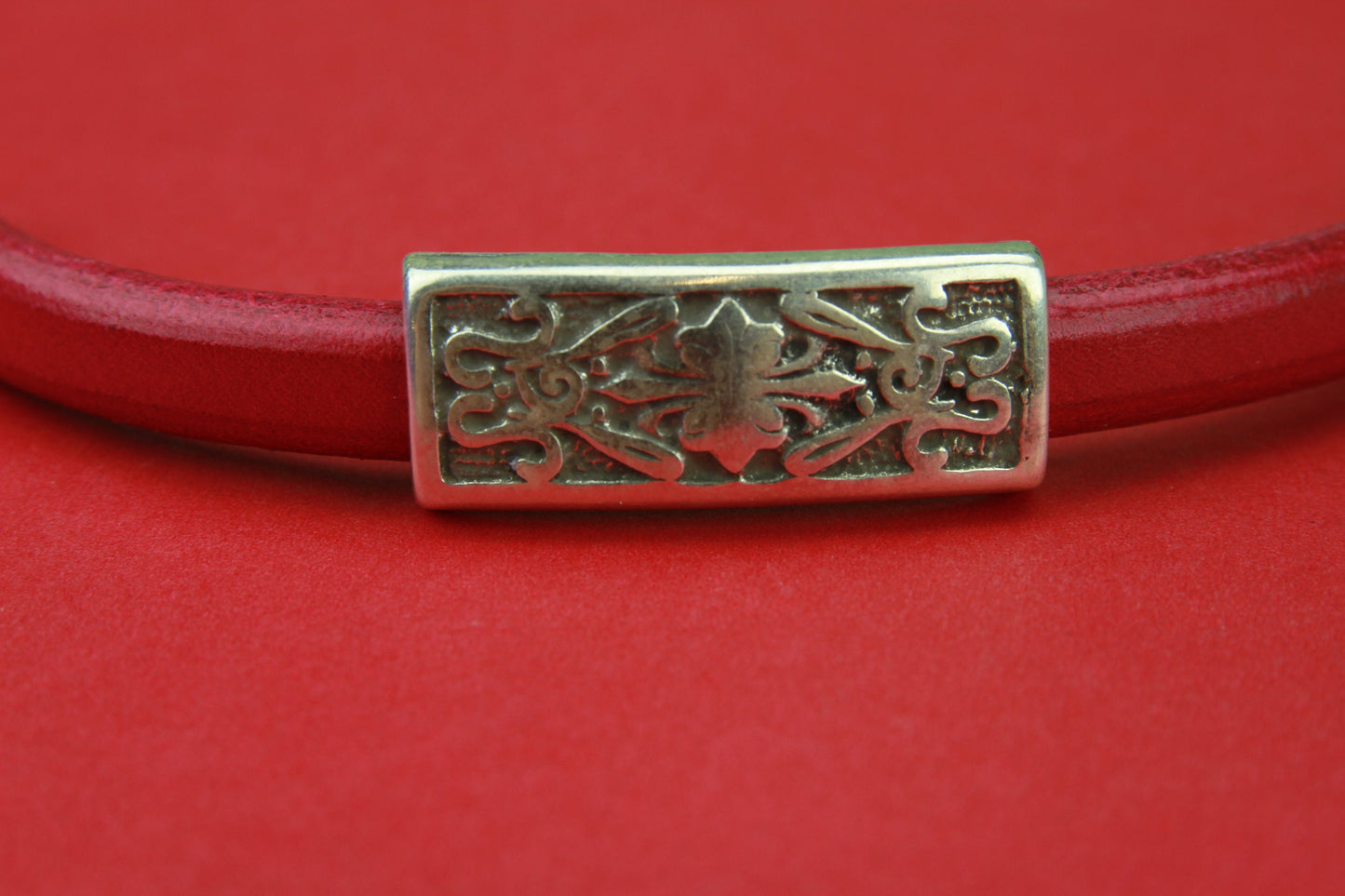 LS0010>>MADE in EUROPE zamak engraved tube slider, zamak floral tube for licorice cord Qty1