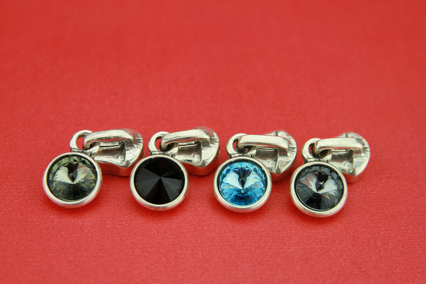 FS0135>>MADE in EUROPE zamak zipper slider with Swarovski crystal for 6mm cord, zamak 6mm cord zipper slider (7252) qty1