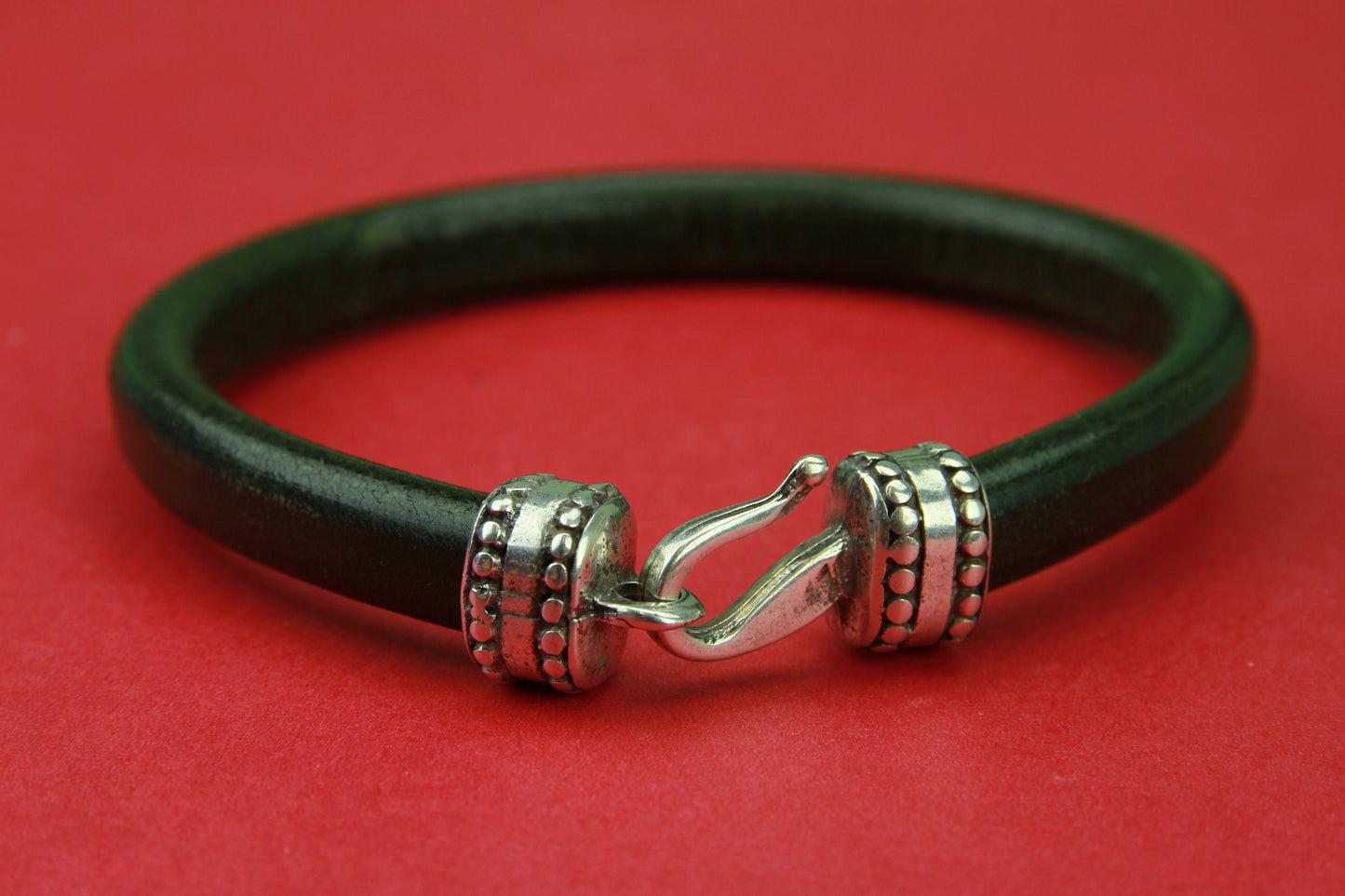 LC0006>>MADE in EUROPE zamak hook clasp, licorice cord hook clasp, licorice cord hook clasp (6767) qty1